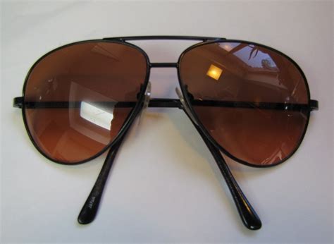 vintage serengeti aviator sunglasses.